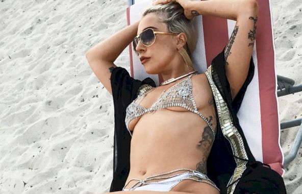 Lady Gaga Naked In Beach - Lady Gaga Archives â€“ The Nip Slip - Celebrity Nudity