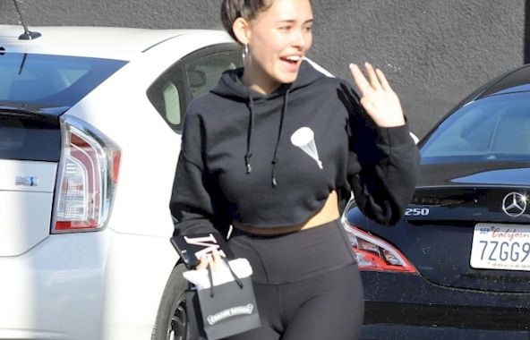 Madison Beer – Sexy Ass and Camel-Toe in Leggings out in West