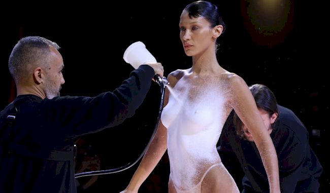 Ashley Greene Body Paint Pussy - Bella Hadid gets Dress Sprayed Onto Her Body! - The Nip Slip