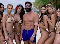 Dan Bilzerian Porn Video - Dan Bilzerian and The Girls on Vacation! â€“ The Nip Slip