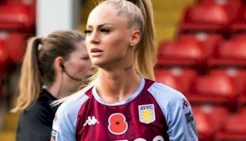 Anna Kournikova Ponytail Porn - Sexy Female Soccer Player Alisha Lehmann! - The Nip Slip