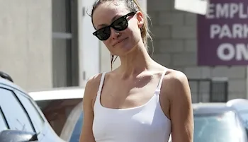 Olivia Wilde nipples