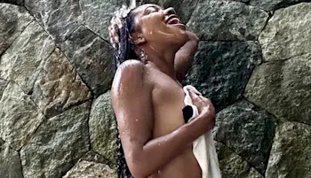 Gabrielle Union nude ass