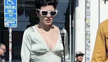 Halsey nipple pokies