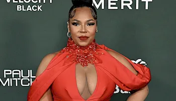 Ashanti big boob cleavage