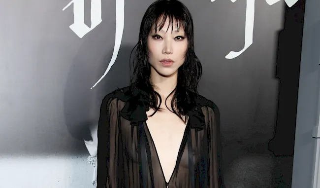 Soo Joo Park See Through at Nosferatu Premiere!