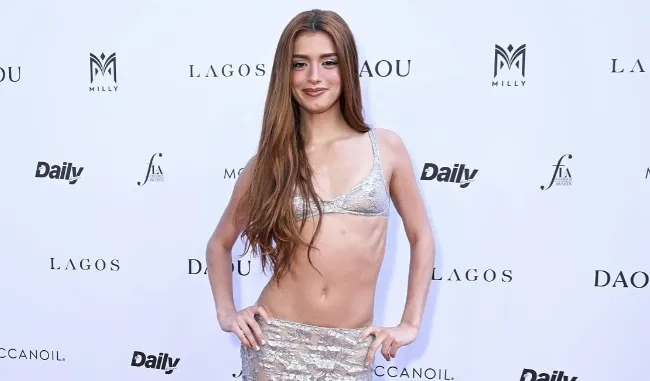 Dixie D’Amelio See Through at the Fashion Awards!